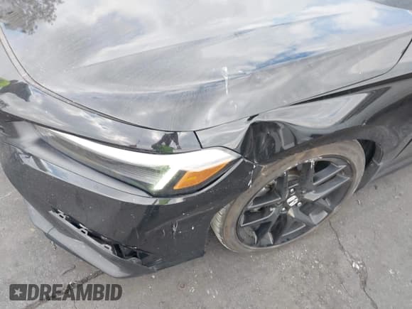 ✅ 2023 Honda Civic Sport • VIN: 2HGFE2F57PH557229 • Lot: 43693355. Listed on IAAI with 22,110 mi. Free auction sales archive from the USA and detailed vehicle history report at DreamBid. Image 19.