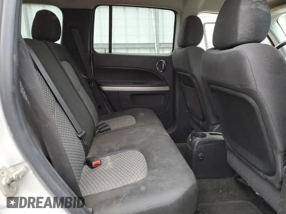 ✅ 2009 Chevrolet HHR 2LT • VIN: 3GNCA53V19S644196 • Lot: 41590005. Listed on Copart with 122,445 mi. Free auction sales archive from the USA and detailed vehicle history report at DreamBid. Image 11.