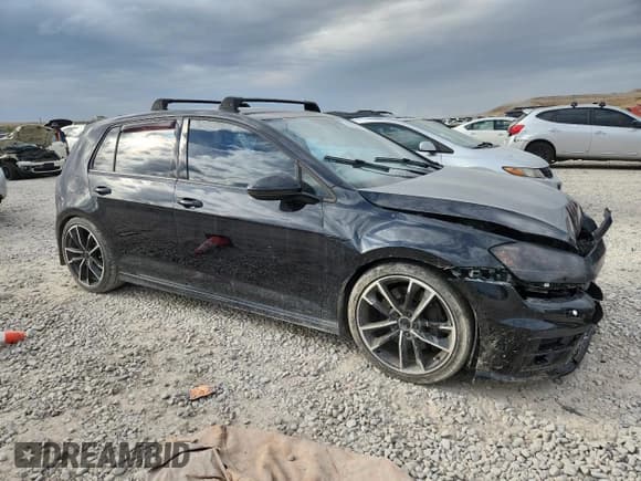 ✅ 2015 Volkswagen Golf R • VIN: WVWLF7AUXFW222878 • Lot: 81098525. Wystawiony na Copart z przebiegiem 72 205 mil. Bezpłatny archiwum sprzedaży aukcyjnych z USA i szczegółowy raport historii pojazdu na DreamBid. Zdjęcie 4.