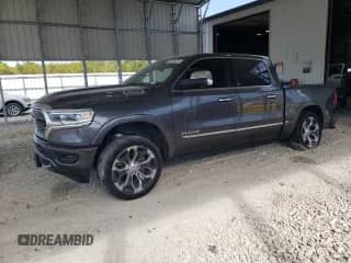 2019 Ram 1500 Limited z VIN 1C6SRFHT5KN619660, wystawiony jako Copart lot #85846335 z przebiegiem 120 427 mil mil oraz Szkoda całkowita • Salvage title. Historia ofert i sprzedaży dostępna na DreamBid. Obrazek 1.