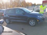 ✅ 2012 Volkswagen Tiguan S • VIN: WVGAV7AX3CW525626 • Лот: 43679915. Опубликован ранее на IAAI с пробегом 119 434 миль. Бесплатный доступ к архиву аукционных продаж из США и подробный отчёт об истории автомобиля на DreamBid. Изображение 13.