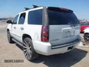 ✅ 2008 GMC Yukon SLT 4SB • VIN: 1GKFC13088R150632 • Lot: 42669308. Listed on IAAI with 187,162 mi. Free auction sales archive from the USA and detailed vehicle history report at DreamBid. Image 3.