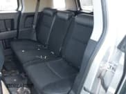 ✅ 2008 Toyota FJ Cruiser • VIN: JTEZU11FX8K003696 • Lot: 41781361. Wystawiony na IAAI z przebiegiem 285 557 mil. Bezpłatny archiwum sprzedaży aukcyjnych z USA i szczegółowy raport historii pojazdu na DreamBid. Zdjęcie 8.