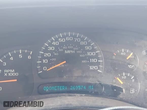 2005 GMC Sierra 1500 Work Truck with VIN 2GTEK19V951340912, listed as a IAAI auction lot 42510408 with 269,574 mi miles and . Bid and sale history available at DreamBid. Image 7.