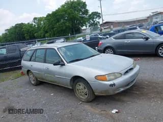 ✅ 1997 Ford Escort LX • VIN: 3FALP15PXVR164048 • Lot: 42401563. Wystawiony na IAAI z przebiegiem 177 024 mil. Bezpłatny archiwum sprzedaży aukcyjnych z USA i szczegółowy raport historii pojazdu na DreamBid. Zdjęcie 1.