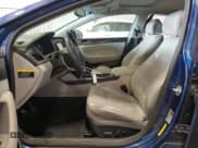 ✅ 2017 Hyundai Sonata Sport • VIN: 5NPE34AF3HH587218 • Лот: 90374745. Опубликован ранее на Copart с пробегом 112 718 миль. Бесплатный доступ к архиву аукционных продаж из США и подробный отчёт об истории автомобиля на DreamBid. Изображение 7.