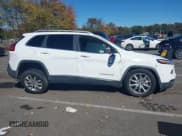 ✅ 2014 Jeep Cherokee Limited • VIN: 1C4PJMDS8EW183862 • Лот: 43470095. Опубликован ранее на IAAI с пробегом 77 523 миль. Бесплатный доступ к архиву аукционных продаж из США и подробный отчёт об истории автомобиля на DreamBid. Изображение 13.