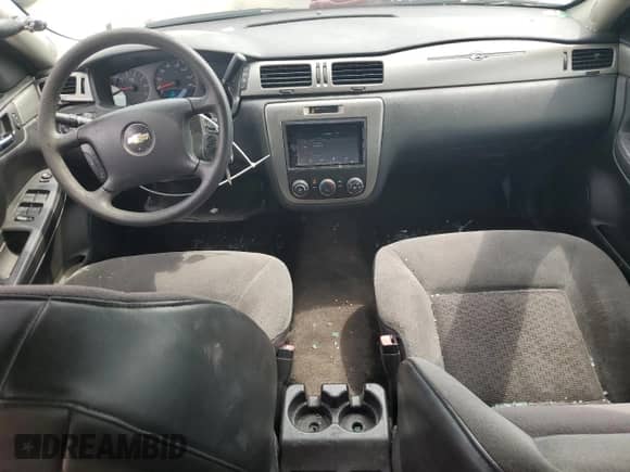 2014 Chevrolet Impala Police Police with VIN 2G1WD5E34E1126347, listed as a Copart auction lot 58949635 with 239,628 mi miles and Salvage title. Bid and sale history available at DreamBid. Image 8.