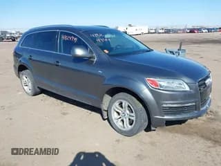 ✅ 2008 Audi Q7 Premium • VIN: WA1EV74L88D040698 • Lot: 41824944. Wystawiony na IAAI z przebiegiem 229 275 mil. Bezpłatny archiwum sprzedaży aukcyjnych z USA i szczegółowy raport historii pojazdu na DreamBid. Zdjęcie 1.