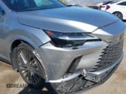 ✅ 2024 Lexus RX 350 Premium Plus • VIN: 2T2BAMCA3RC056921 • Lot: 43530590. Wystawiony na IAAI z przebiegiem 21 887 mil. Bezpłatny archiwum sprzedaży aukcyjnych z USA i szczegółowy raport historii pojazdu na DreamBid. Zdjęcie 6.