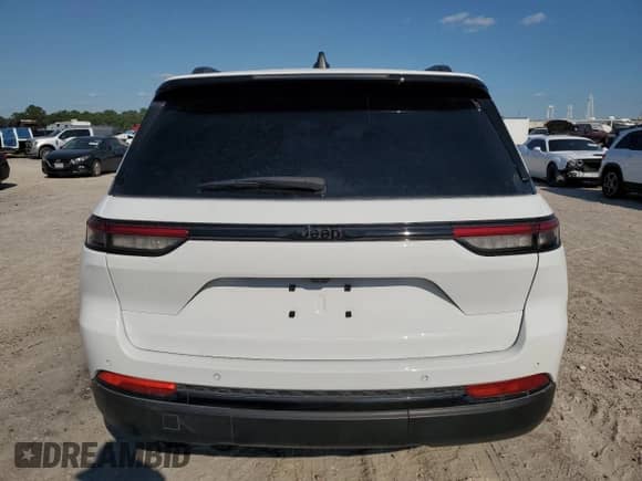 2022 Jeep Grand Cherokee Altitude с VIN 1C4RJGAGXN8586563, выставлен на аукционе Copart как лот 72616844 с пробегом 33 393 миль миль и Списание • Salvage title. История ставок и продаж доступна на DreamBid. Изображение 6.