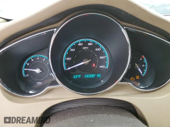 ✅ 2011 Chevrolet Malibu 1LT • VIN: 1G1ZC5E16BF211113 • Lot: 53555664. Listed on Copart with 141,087 mi. Free auction sales archive from the USA and detailed vehicle history report at DreamBid. Image 9.