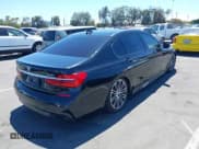 ✅ 2019 BMW 7 Series 740i • VIN: WBA7E2C55KB216529 • Lot: 42837792. Listed on IAAI with 81,573 mi. Free auction sales archive from the USA and detailed vehicle history report at DreamBid. Image 4.