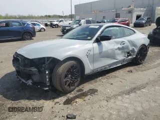 ✅ 2024 BMW M4 Competition xDrive • VIN: WBS43AZ06RCR69274 • Lot: 52737655. Wystawiony na Copart z przebiegiem Nie podano. Bezpłatny archiwum sprzedaży aukcyjnych z USA i szczegółowy raport historii pojazdu na DreamBid. Zdjęcie 1.