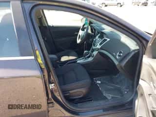 2015 Chevrolet Cruze LT с VIN 1G1PC5SB6F7202187, выставлен на аукционе IAAI как лот 43202424 с пробегом 146 288 миль миль и . История ставок и продаж доступна на DreamBid. Изображение 5.