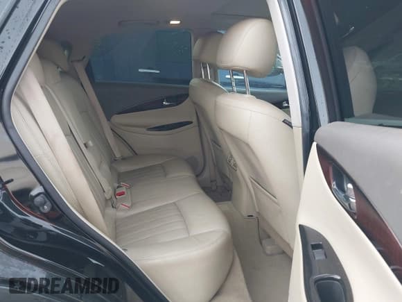 ✅ 2011 Infiniti EX Journey • VIN: JN1AJ0HP1BM801960 • Lot: 43806552. Wystawiony na IAAI z przebiegiem 197 370 mil. Bezpłatny archiwum sprzedaży aukcyjnych z USA i szczegółowy raport historii pojazdu na DreamBid. Zdjęcie 8.