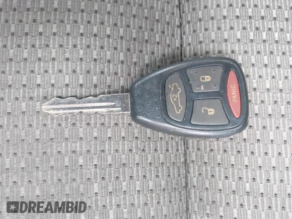 ✅ 2007 Jeep Commander Sport • VIN: 1J8HG48K57C510082 • Лот: 43268463. Опубликован ранее на IAAI с пробегом 177 942 миль. Бесплатный доступ к архиву аукционных продаж из США и подробный отчёт об истории автомобиля на DreamBid. Изображение 11.