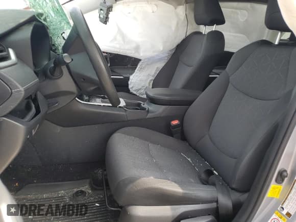 ✅ 2019 Toyota RAV4 XLE • VIN: JTMW1RFV2KD505001 • Lot: 80789265. Listed on Copart with Not provided. Free auction sales archive from the USA and detailed vehicle history report at DreamBid. Image 7.