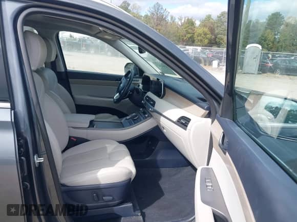 2021 Hyundai Palisade SEL z VIN KM8R4DHE1MU231891, wystawiony jako IAAI lot #43415629 z przebiegiem 34 453 mil mil oraz . Historia ofert i sprzedaży dostępna na DreamBid. Obrazek 5.