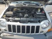 ✅ 2005 Jeep Liberty Sport • VIN: 1J4GK48K55W560410 • Lot: 69674655. Listed on Copart with 205,636 mi. Free auction sales archive from the USA and detailed vehicle history report at DreamBid. Image 12.