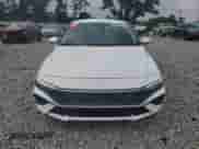 2025 Hyundai Elantra SE с VIN KMHLL4DG9SU974411, выставлен на аукционе Copart как лот 69435205 с пробегом 5 897 миль миль и Списание • Salvage title. История ставок и продаж доступна на DreamBid. Изображение 5.