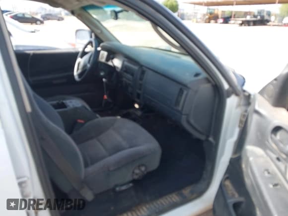 ✅ 2001 Dodge Durango • VIN: 1B4HS28N51F556874 • Лот: 43502572. Опубликован ранее на IAAI с пробегом 194 377 миль. Бесплатный доступ к архиву аукционных продаж из США и подробный отчёт об истории автомобиля на DreamBid. Изображение 5.