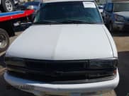 ✅ 2000 Chevrolet S-10 LS • VIN: 1GCCS14W4YK287726 • Лот: 42889053. Опубликован ранее на IAAI с пробегом 126 653 миль. Бесплатный доступ к архиву аукционных продаж из США и подробный отчёт об истории автомобиля на DreamBid. Изображение 6.