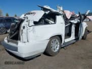 ✅ 2018 GMC Yukon XL SLE • VIN: 1GKS2FKC8JR210389 • Lot: 42047173. Listed on IAAI with 105,462 mi. Free auction sales archive from the USA and detailed vehicle history report at DreamBid. Image 4.