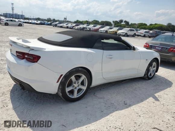 ✅ 2020 Chevrolet Camaro 1LT • VIN: 1G1FB3DX0L0122044 • Lot: 57953485. Listed on Copart with Not provided. Free auction sales archive from the USA and detailed vehicle history report at DreamBid. Image 3.