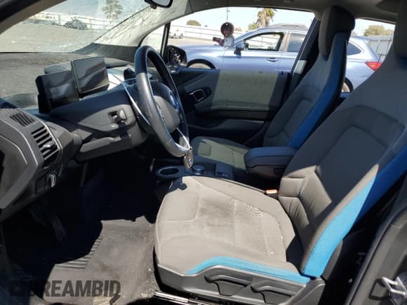 ✅ 2018 BMW i3 • VIN: WBY7Z4C57JVD96503 • Лот: 64884975. Опубликован ранее на Copart с пробегом 85 260 миль. Бесплатный доступ к архиву аукционных продаж из США и подробный отчёт об истории автомобиля на DreamBid. Изображение 7.