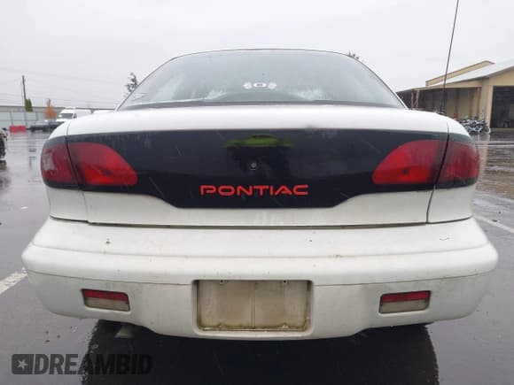 ✅ 1998 Pontiac Sunfire SE • VIN: 3G2JB5242WS850990 • Лот: 43539866. Опубликован ранее на IAAI с пробегом 726 миль. Бесплатный доступ к архиву аукционных продаж из США и подробный отчёт об истории автомобиля на DreamBid. Изображение 17.