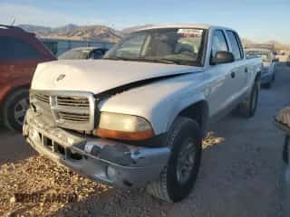 2004 Dodge Dakota SLT z VIN 1D7HG48N24S597531, wystawiony jako Copart lot #75362604 z przebiegiem 147 191 mil mil oraz Szkoda całkowita • Salvage title. Historia ofert i sprzedaży dostępna na DreamBid. Obrazek 1.