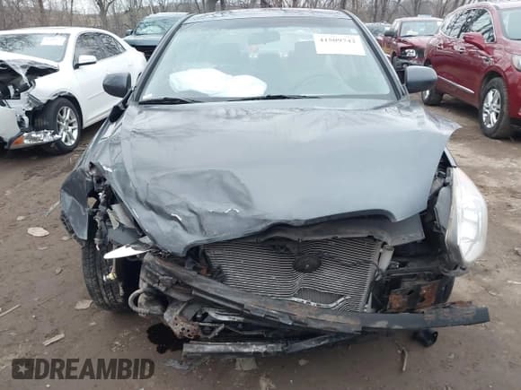 ✅ 2010 Hyundai Accent GLS • VIN: KMHCN4AC0AU419034 • Lot: 41509742. Listed on IAAI with 32,200 mi. Free auction sales archive from the USA and detailed vehicle history report at DreamBid. Image 12.