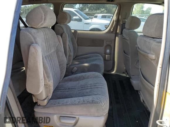 ✅ 2001 Toyota Sienna LE • VIN: 4T3ZF13C31U340869 • Lot: 62891485. Listed on Copart with 244,155 mi. Free auction sales archive from the USA and detailed vehicle history report at DreamBid. Image 11.