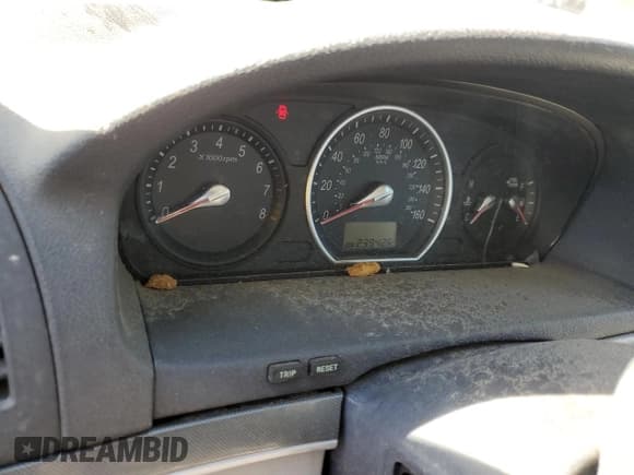 ✅ 2006 Hyundai Sonata GLS • VIN: 5NPEU46F16H040418 • Lot: 92832465. Listed on Copart with 239,426 mi. Free auction sales archive from the USA and detailed vehicle history report at DreamBid. Image 9.