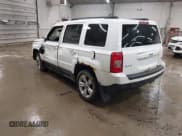 ✅ 2011 Jeep Patriot Latitude • VIN: 1J4NF1GB7BD115217 • Lot: 43633672. Wystawiony na IAAI z przebiegiem 235 245 mil. Bezpłatny archiwum sprzedaży aukcyjnych z USA i szczegółowy raport historii pojazdu na DreamBid. Zdjęcie 3.