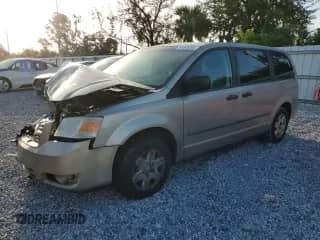 2008 Dodge Grand Caravan SE with VIN 2D8HN44H88R145771, listed as a Copart auction lot 84870365 with 177,859 mi miles and Salvage title. Bid and sale history available at DreamBid. Image 1.
