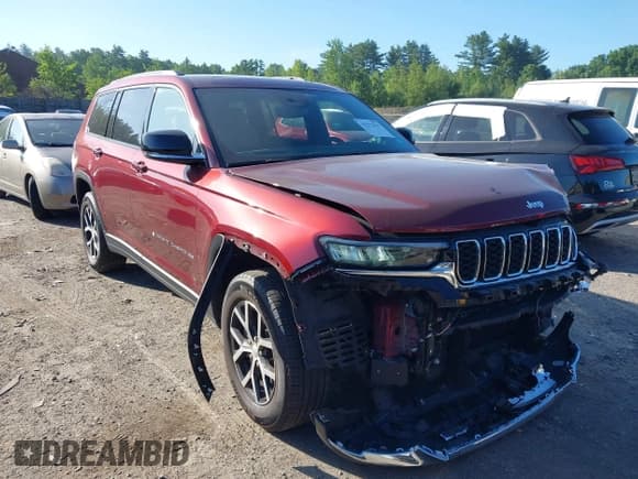 ✅ 2023 Jeep Grand Cherokee Limited • VIN: 1C4RJKBG6P8852746 • Lot: 42572515. Listed on IAAI with 52,503 mi. Free auction sales archive from the USA and detailed vehicle history report at DreamBid. Image 13.
