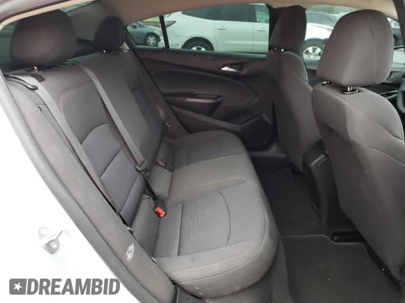 ✅ 2017 Chevrolet Cruze LS • VIN: 1G1BC5SM8H7216669 • Лот: 36403163. Опубликован ранее на Copart с пробегом 143 947 миль. Бесплатный доступ к архиву аукционных продаж из США и подробный отчёт об истории автомобиля на DreamBid. Изображение 10.