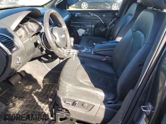 ✅ 2012 Audi Q7 S line • VIN: WA1DGAFEXCD010418 • Lot: 81301544. Listed on Copart with 192,297 mi. Free auction sales archive from the USA and detailed vehicle history report at DreamBid. Image 7.