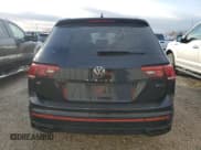 ✅ 2022 Volkswagen Tiguan SE R-Line Black • VIN: 3VV8B7AX4NM011655 • Lot: 93042835. Wystawiony na Copart z przebiegiem 32 455 mil. Bezpłatny archiwum sprzedaży aukcyjnych z USA i szczegółowy raport historii pojazdu na DreamBid. Zdjęcie 6.