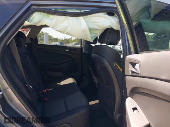 2017 Hyundai Tucson Sport with VIN KM8J33A20HU504559, listed as a IAAI auction lot 42003765 with 139,767 mi miles and . Bid and sale history available at DreamBid. Image 8.