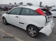 ✅ 2003 Ford Focus ZX3 • VIN: 3FAFP31Z23R147547 • Lot: 42426117. Listed on IAAI with 129,860 mi. Free auction sales archive from the USA and detailed vehicle history report at DreamBid. Image 3.