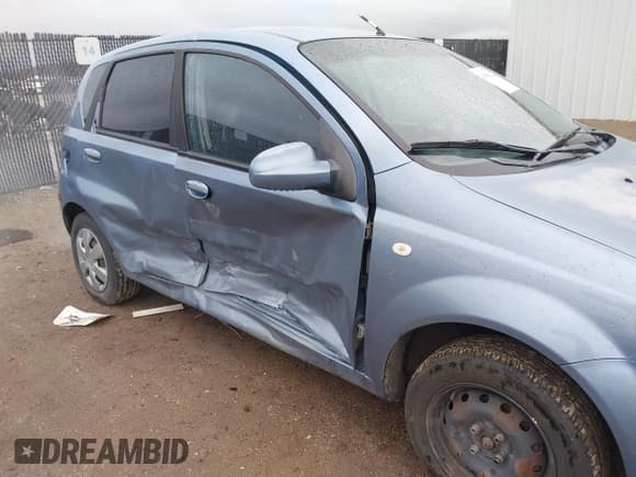 ✅ 2006 Chevrolet Aveo LS • VIN: KL1TD66616B563708 • Lot: 41543322. Wystawiony na IAAI z przebiegiem 120 824 mil. Bezpłatny archiwum sprzedaży aukcyjnych z USA i szczegółowy raport historii pojazdu na DreamBid. Zdjęcie 6.