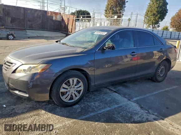 ✅ 2007 Toyota Camry LE • VIN: 4T1BE46K97U152447 • Lot: 95094045. Wystawiony na Copart z przebiegiem 191 066 mil. Bezpłatny archiwum sprzedaży aukcyjnych z USA i szczegółowy raport historii pojazdu na DreamBid. Zdjęcie 1.