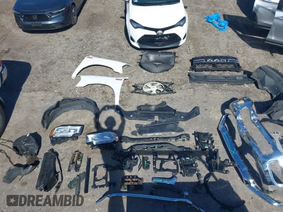 ✅ 2022 Ram 2500 Tradesman • VIN: 3C6MR5AJ3NG139397 • Lot: 43267574. Wystawiony na IAAI z przebiegiem 36 655 mil. Bezpłatny archiwum sprzedaży aukcyjnych z USA i szczegółowy raport historii pojazdu na DreamBid. Zdjęcie 12.