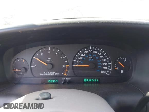 ✅ 1997 Plymouth Voyager SE • VIN: 1P4GP44R0VB307945 • Lot: 42121657. Listed on IAAI with 128,357 mi. Free auction sales archive from the USA and detailed vehicle history report at DreamBid. Image 7.