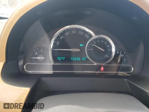 ✅ 2006 Chevrolet HHR LT • VIN: 3GNDA23P16S540436 • Лот: 91308385. Опубликован ранее на Copart с пробегом 82 696 миль. Бесплатный доступ к архиву аукционных продаж из США и подробный отчёт об истории автомобиля на DreamBid. Изображение 9.