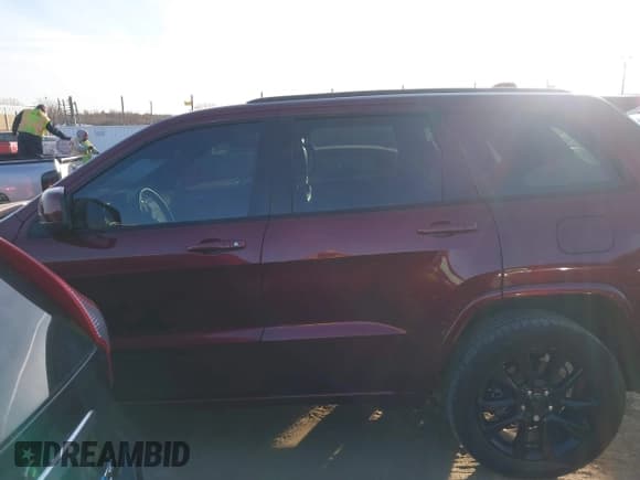 ✅ 2019 Jeep Grand Cherokee Altitude • VIN: 1C4RJFAG4KC588067 • Лот: 41092670. Опубликован ранее на IAAI с пробегом 89 182 миль. Бесплатный доступ к архиву аукционных продаж из США и подробный отчёт об истории автомобиля на DreamBid. Изображение 14.