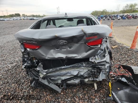 ✅ 2014 Hyundai Elantra SE • VIN: 5NPDH4AE8EH473943 • Лот: 84807205. Опубликован ранее на Copart с пробегом 50 626 миль. Бесплатный доступ к архиву аукционных продаж из США и подробный отчёт об истории автомобиля на DreamBid. Изображение 6.